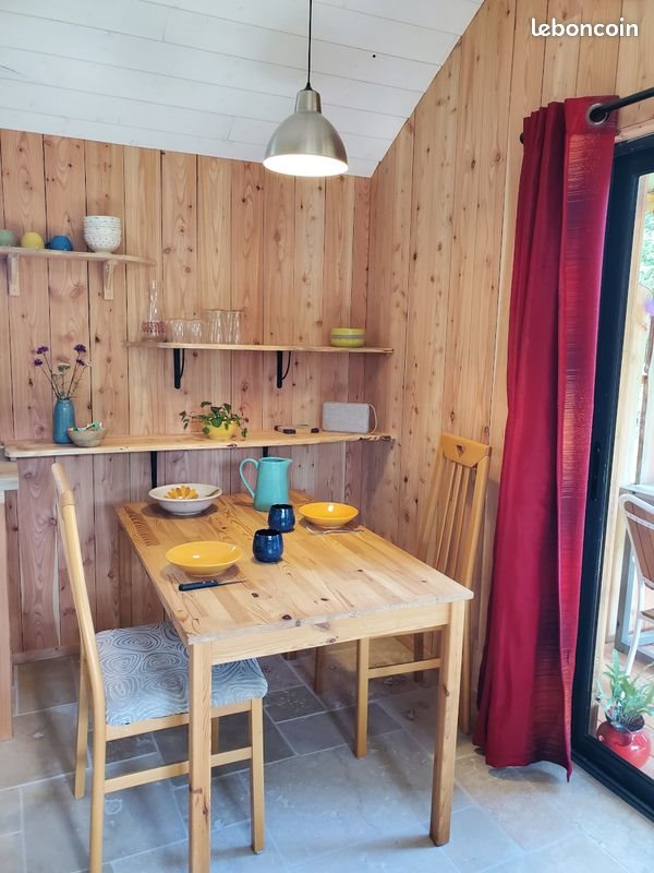 Maison à louer, 25m², Rostrenen