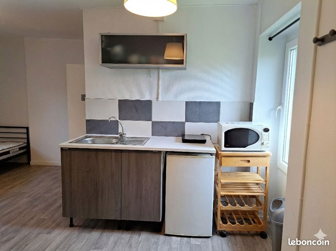 Appartement à louer, 25m², Lons-le-Saunier