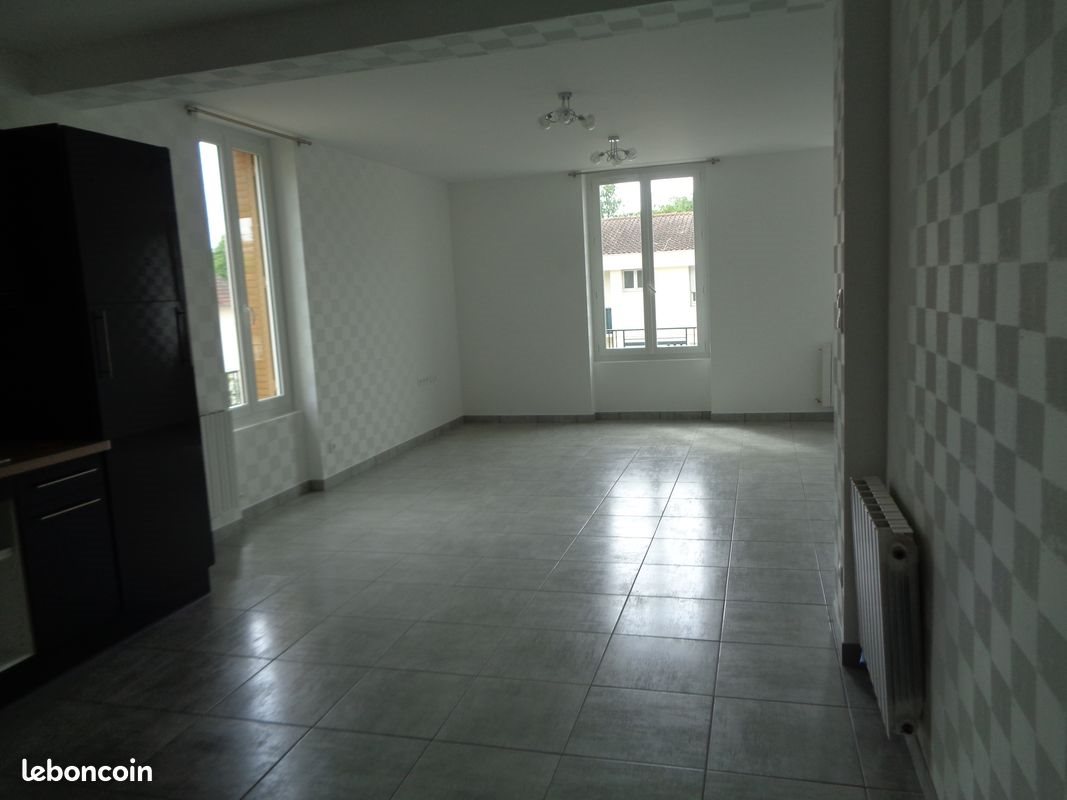 Appartement à louer, 90m², Montluçon