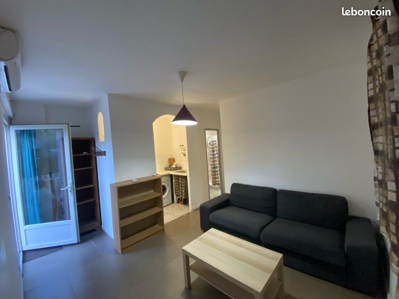 Appartement à louer, 33m², Vedène