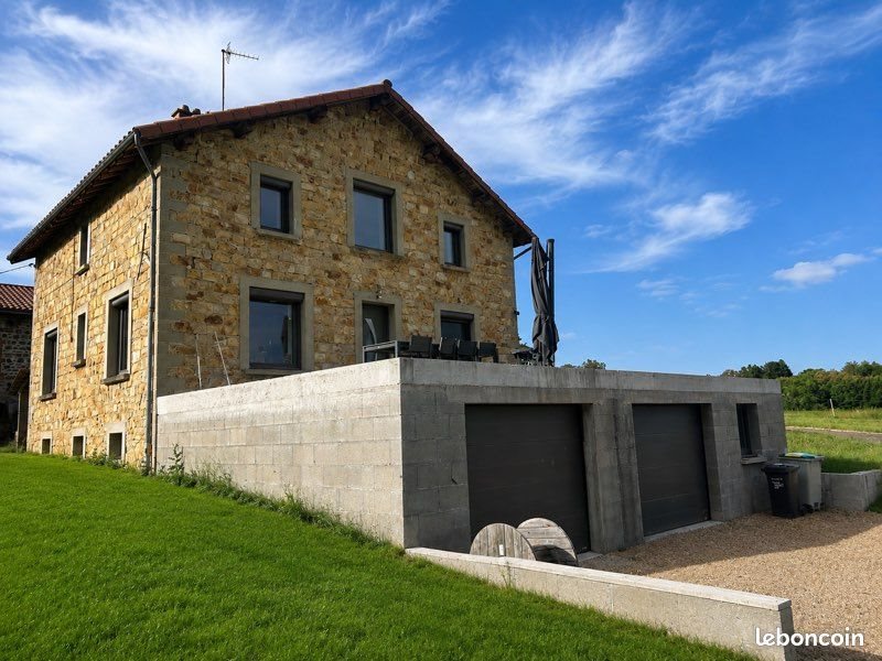 Maison à vendre, 160m², Usson-en-Forez
