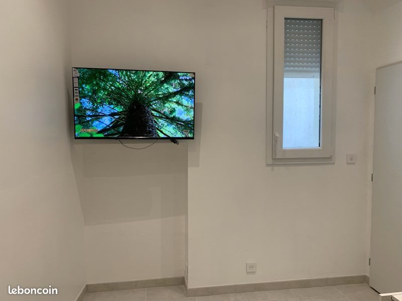 Appartement à louer, 25m², Nîmes