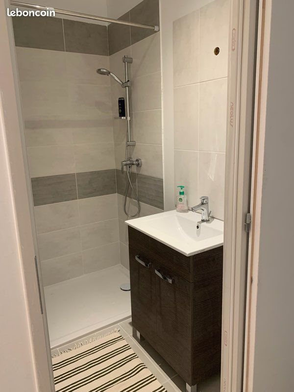 Appartement à louer, 25m², Nîmes