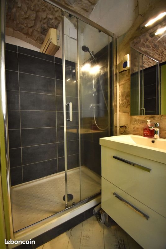 Appartement à louer, 39m², Nîmes
