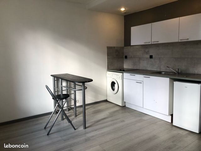 Appartement à louer, 21m², Ambronay