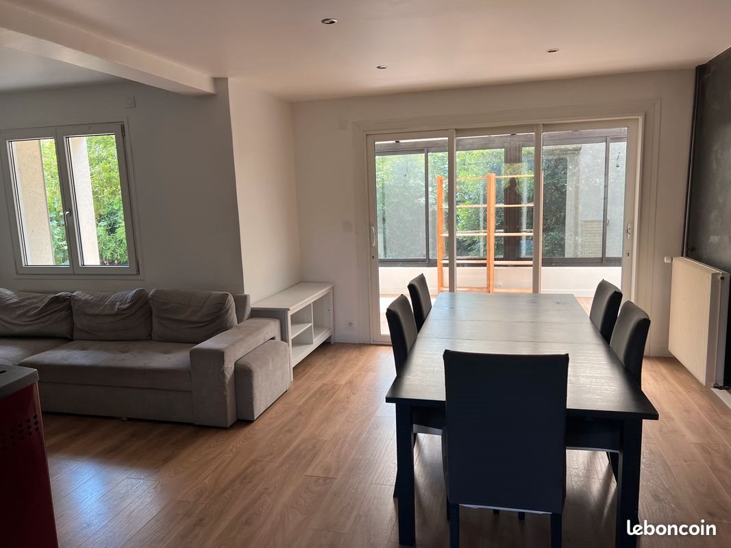Maison à vendre, 121m², Vétraz-Monthoux