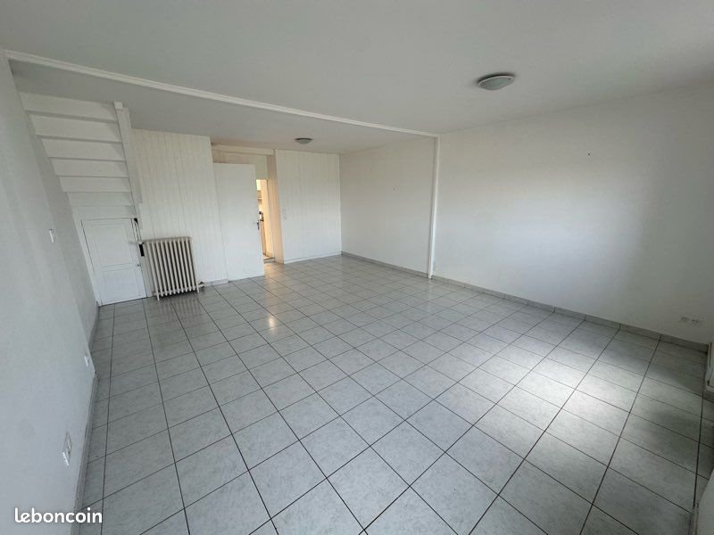 Appartement à louer, 70m², La Varenne
