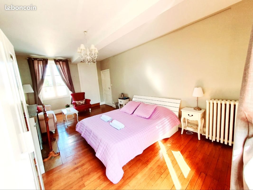 Maison à louer, 500m², Villette-d'Anthon
