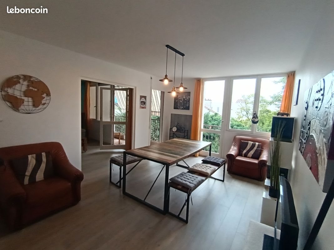 Appartement à louer, 87m², Pau