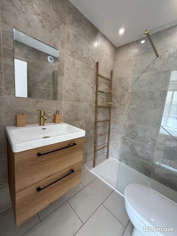 Appartement à louer, 27m², Mandelieu-la-Napoule