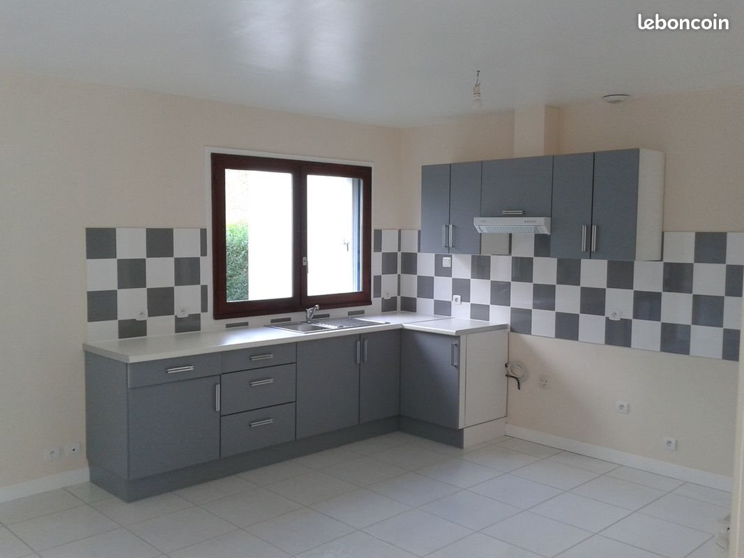 Maison à louer, 97m², Congrier