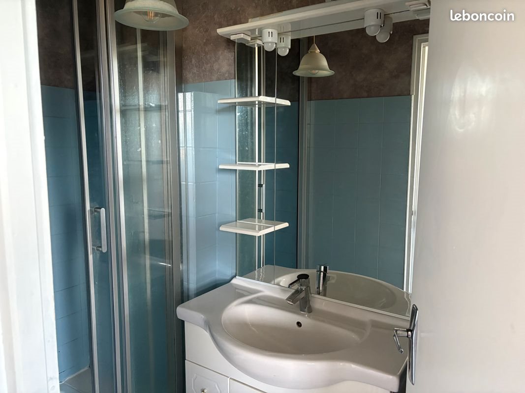 Appartement à louer, 27m², Les Fins