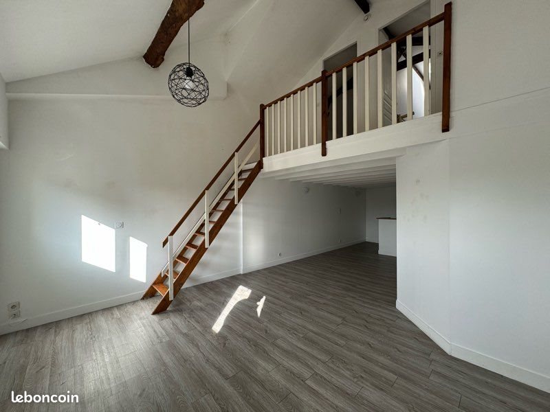 Appartement à louer, 53m², Cognac
