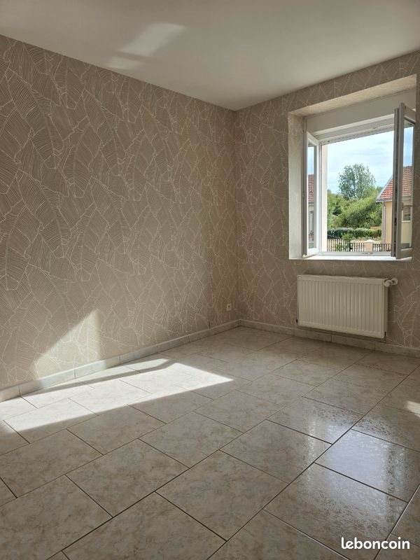 Appartement à louer, 47m², Bologne