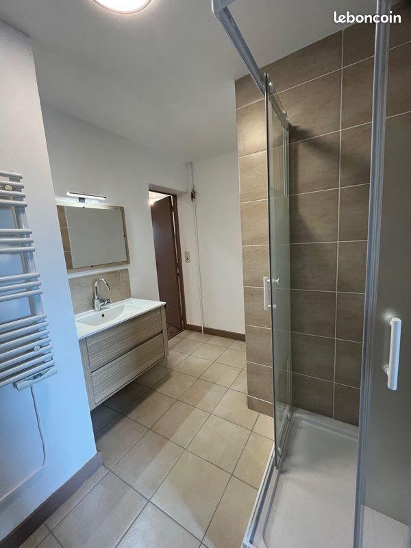 Appartement à louer, 55m², Auxerre