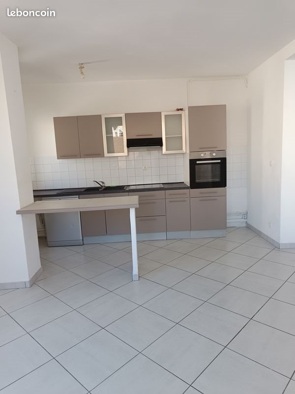Appartement à louer, 69m², Romans-sur-Isère