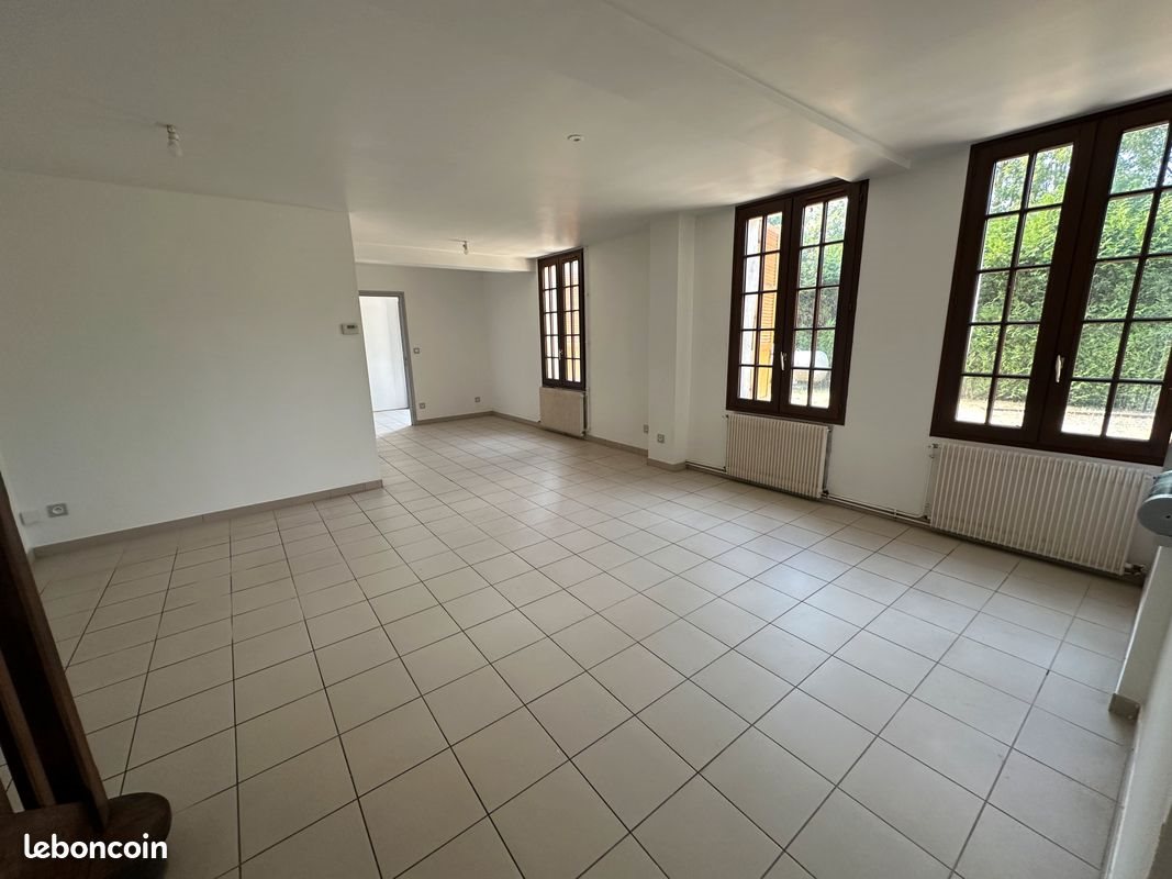 Maison à louer, 135m², Caix