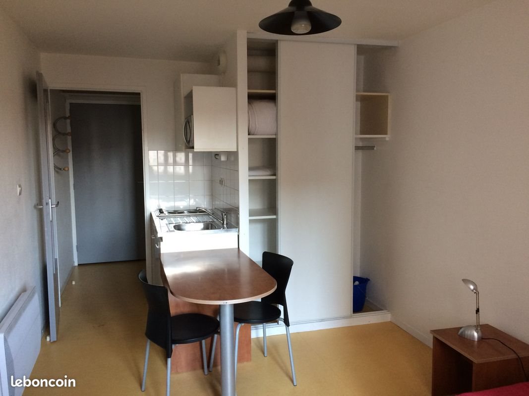 Appartement à louer, 18m², Valence