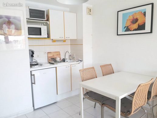 Appartement à louer, 24m², Le Lavandou