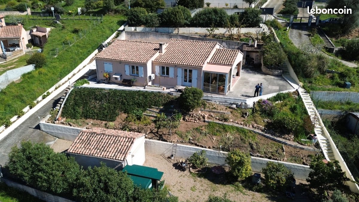 Maison à vendre, 120m², Vico