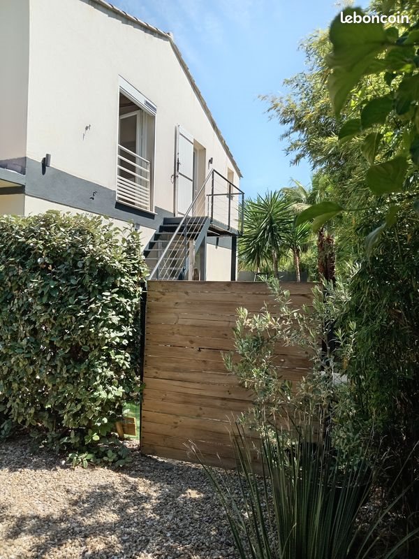 Appartement à louer, 30m², Solliès-Ville