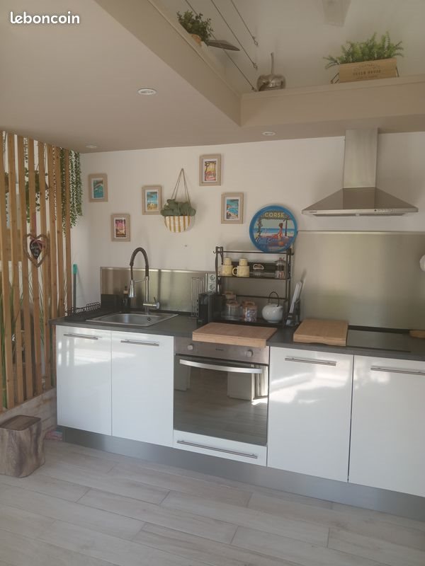 Appartement à louer, 30m², Solliès-Ville