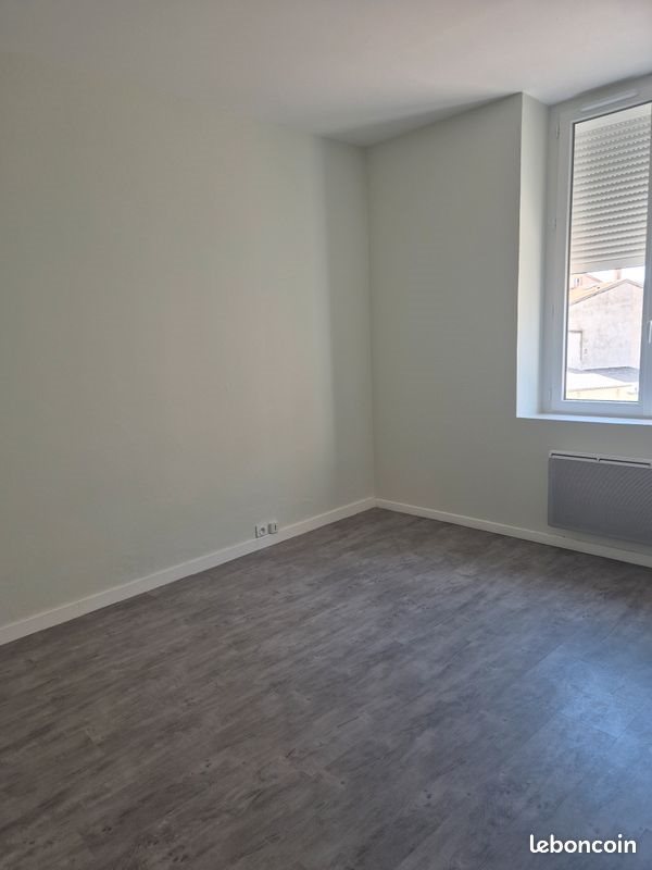 Appartement à louer, 47m², Villars