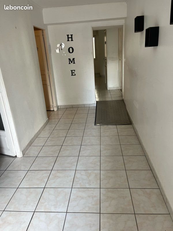 Appartement à louer, 95m², Morestel