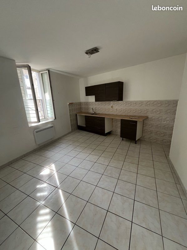 Appartement à louer, 95m², Morestel