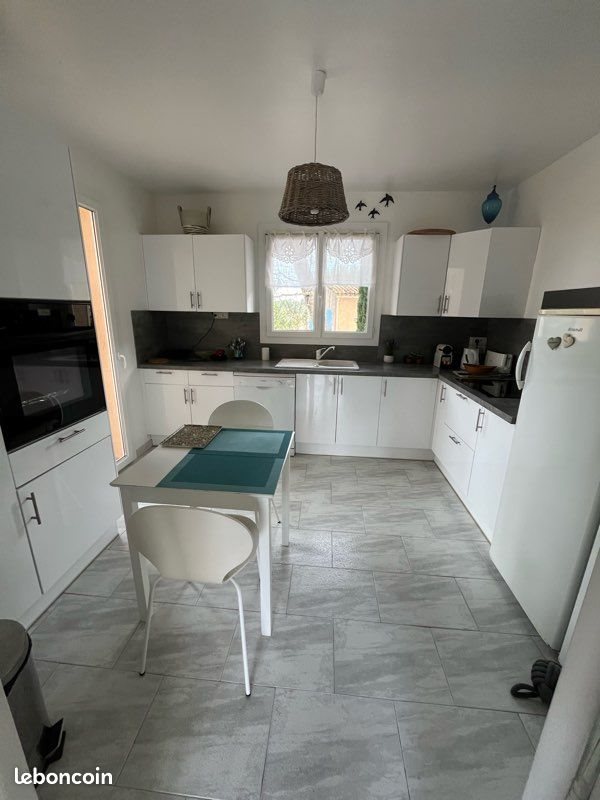 Maison à louer, 95m², Fuveau