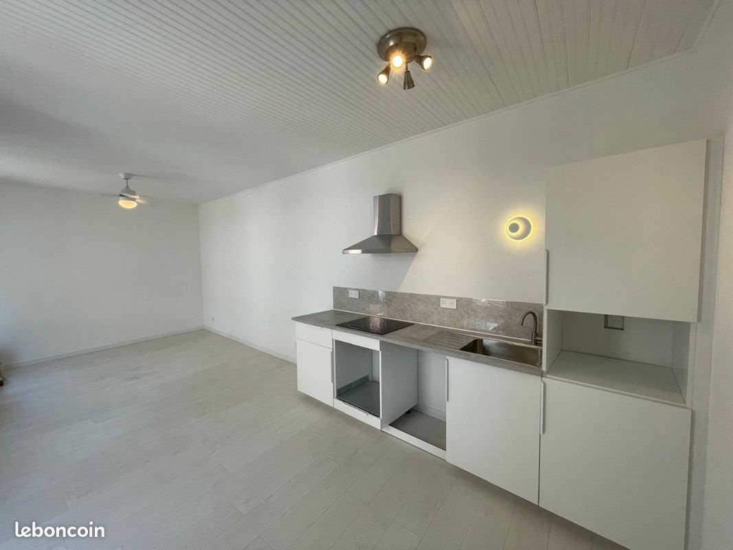 Appartement à louer, 46m², La Crau