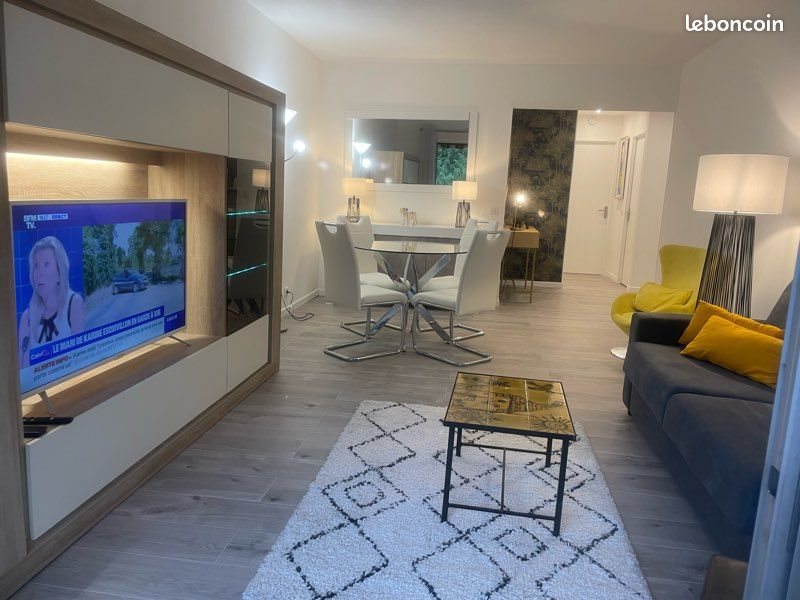 Appartement à louer, 58m², Mandelieu-la-Napoule