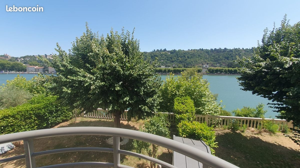 Appartement à louer, 40m², Sainte-Colombe