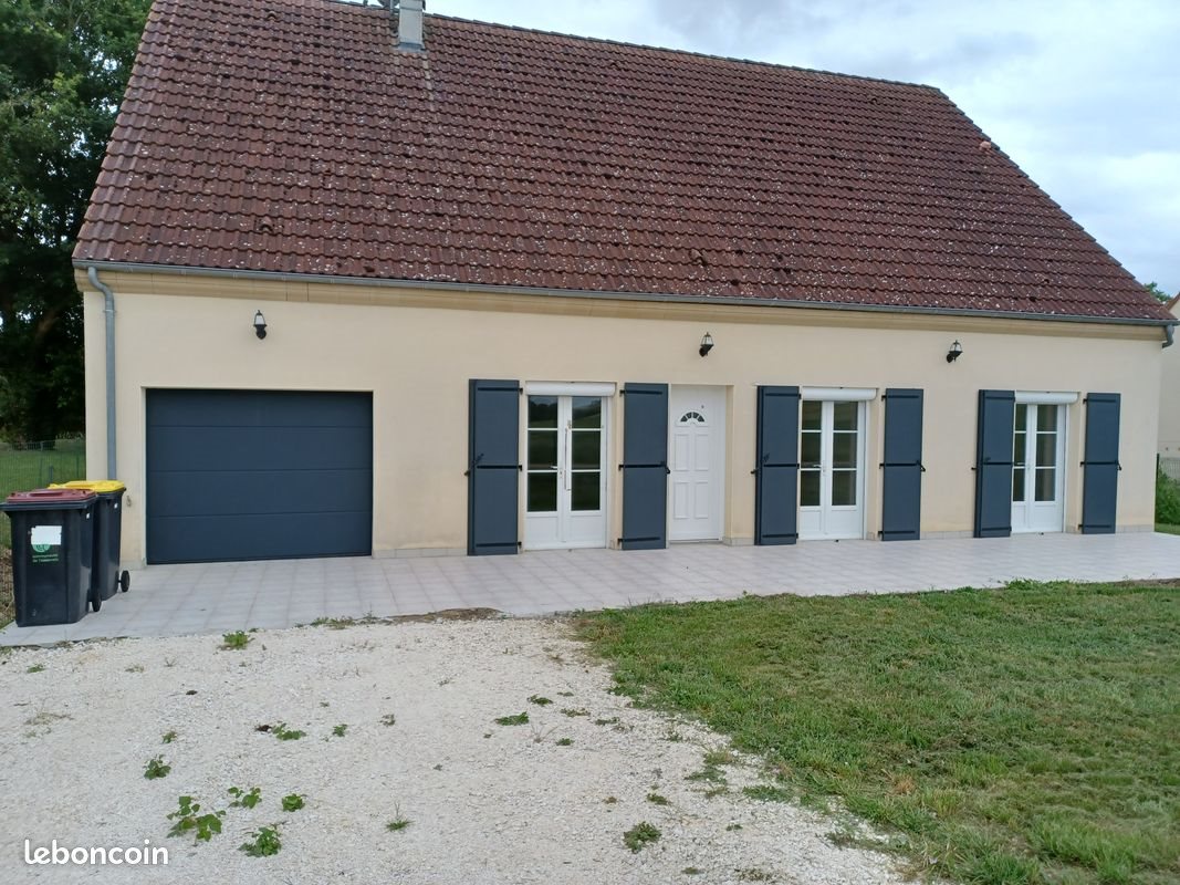 Maison à louer, 122m², Auxerre