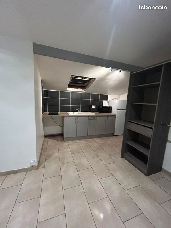 Appartement à louer, 18m², Presles