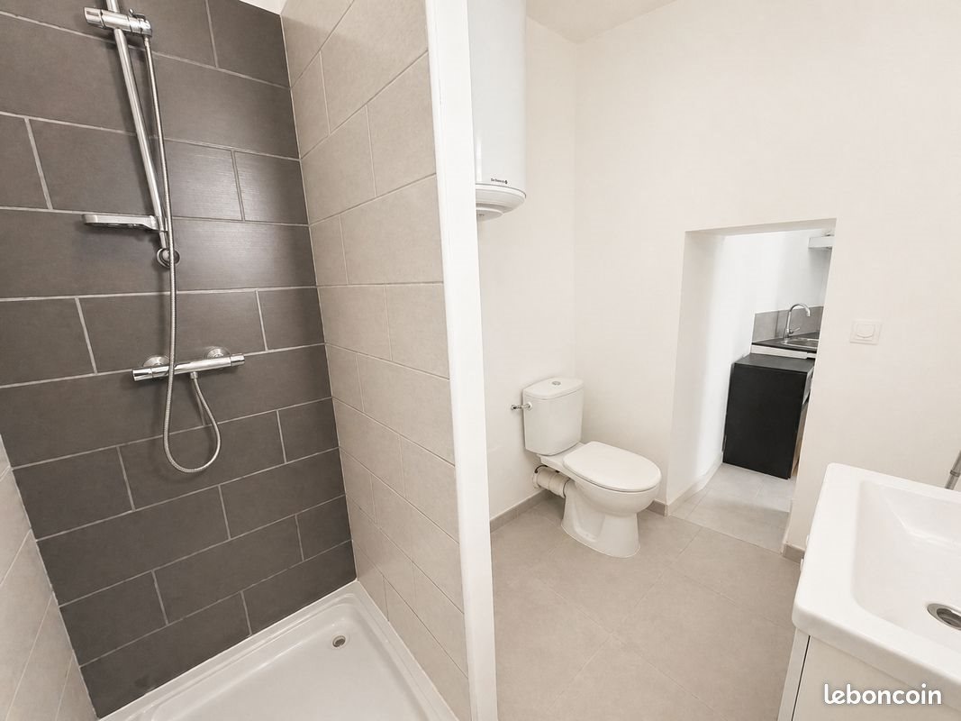 Appartement à louer, 17m², Béziers