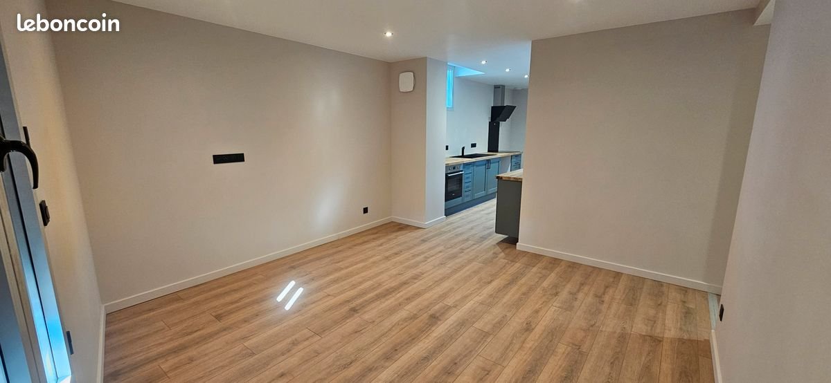 Appartement à louer, 79m², Lourdes