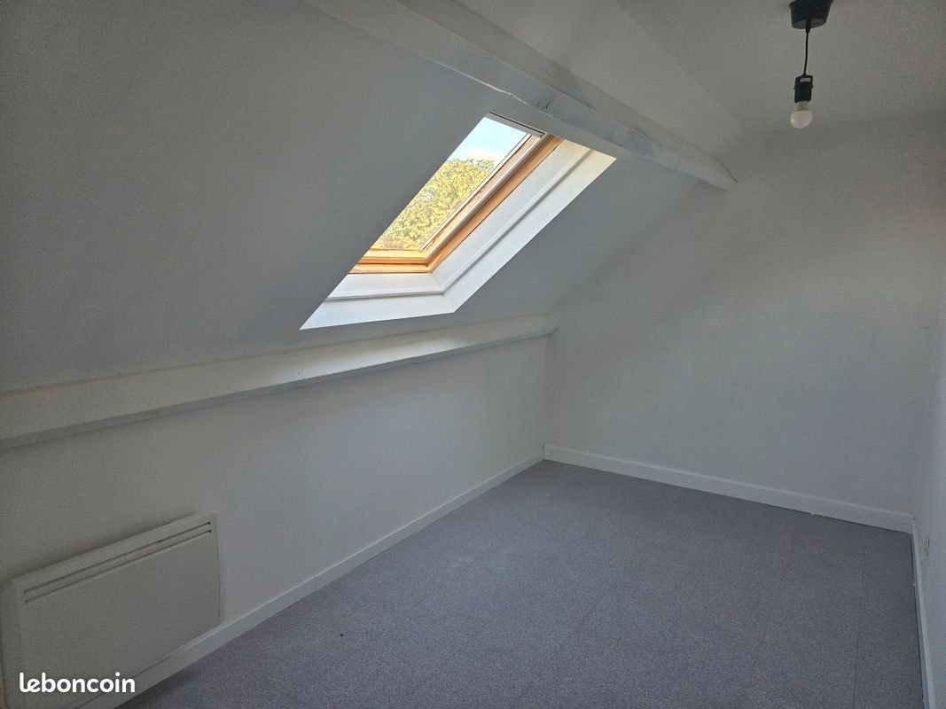 Appartement à louer, 75m², Gurgy