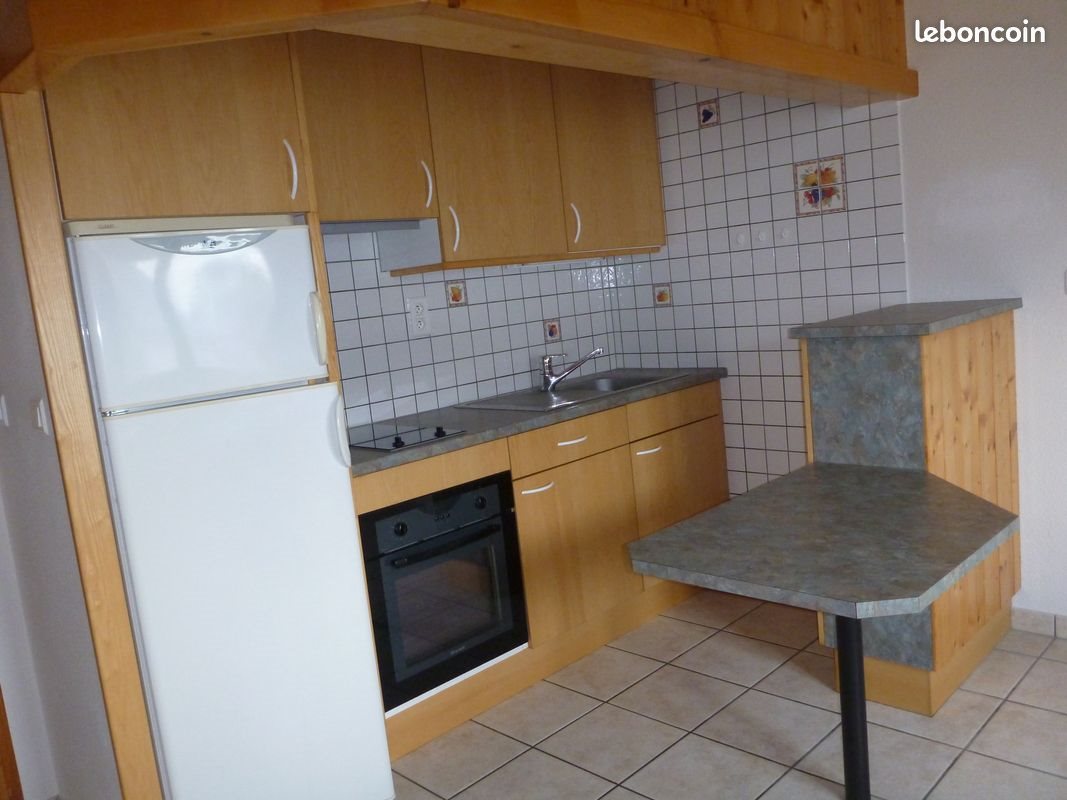 Appartement à louer, 32m², Saint-Chély-d'Apcher