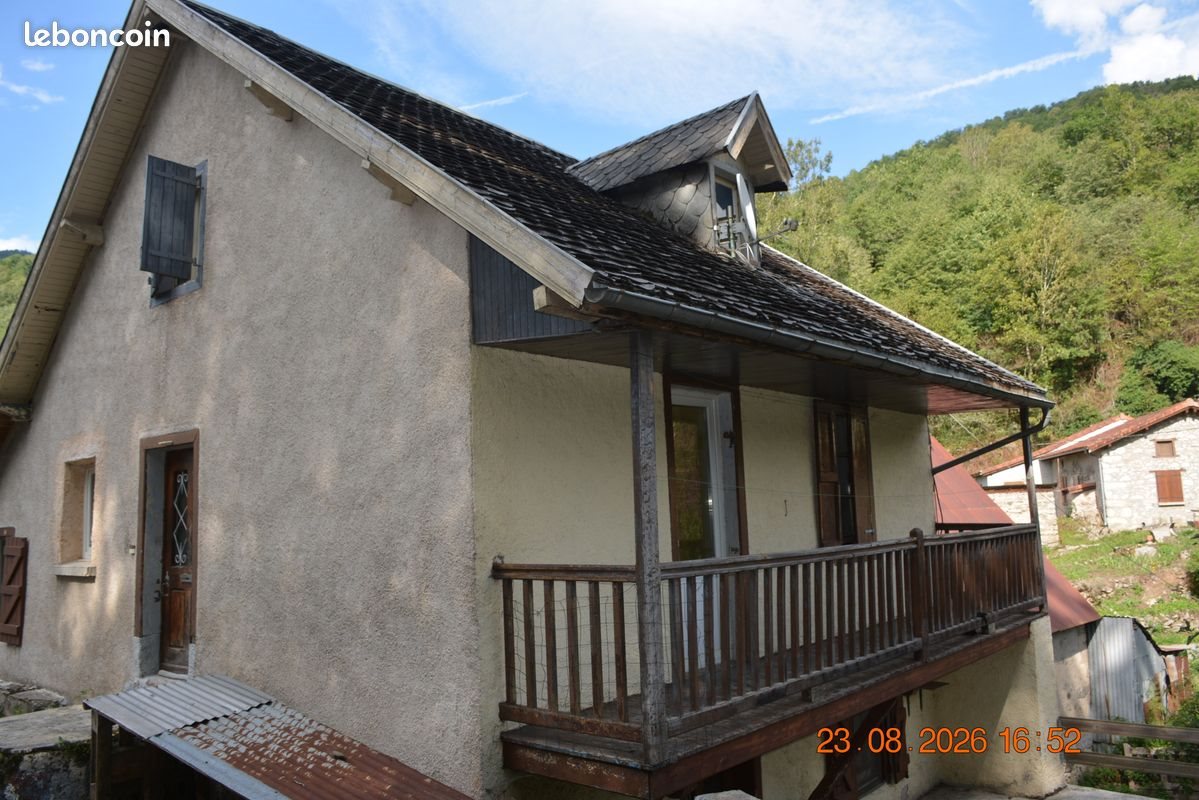 Maison à vendre, 140m², Ercé