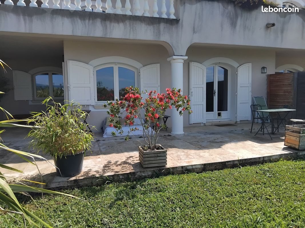 Appartement à louer, 65m², Vence