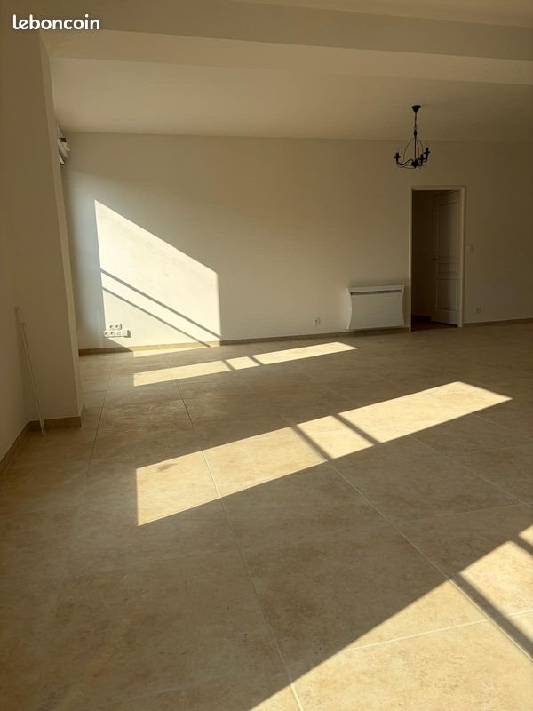 Appartement à louer, 117m², Châtellerault