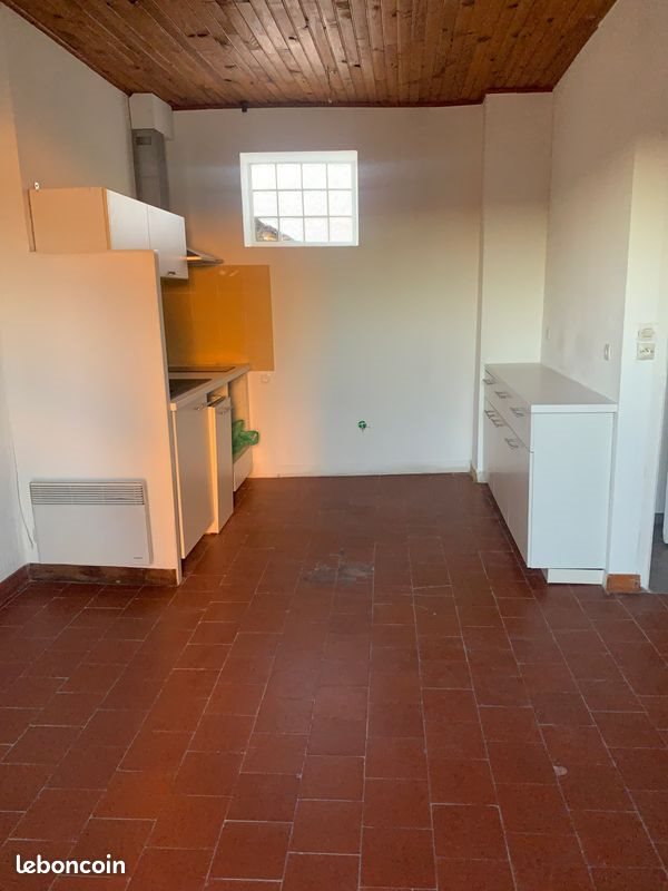 Appartement à louer, 45m², Vias
