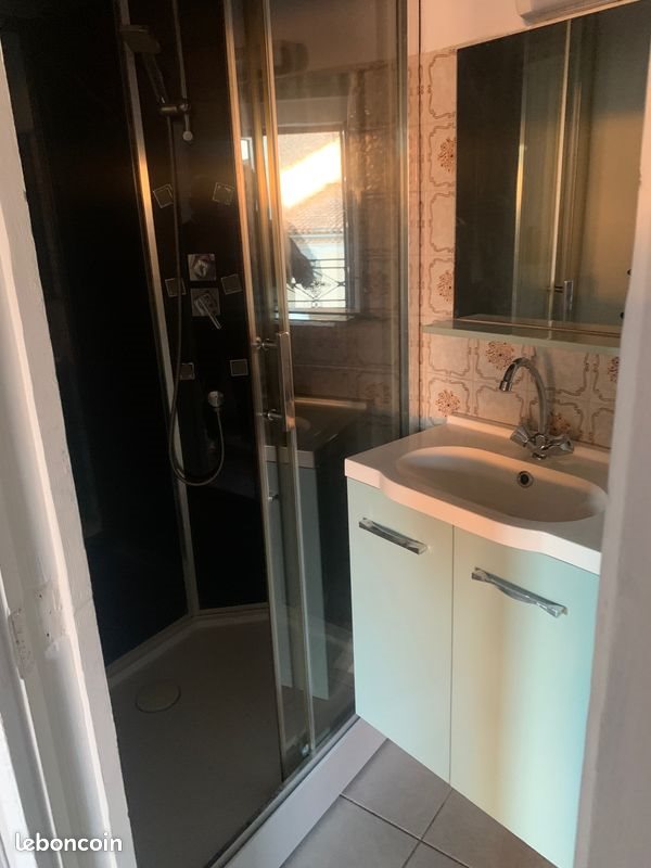 Appartement à louer, 45m², Vias