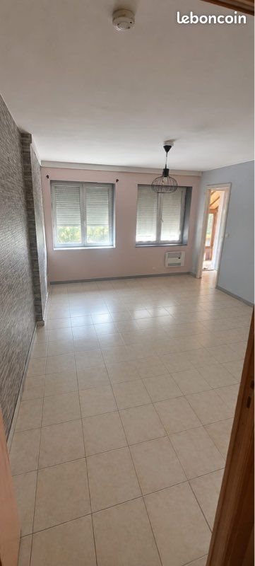 Appartement à louer, 38m², Castine-en-Plaine