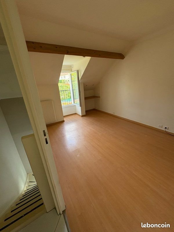 Maison à louer, 42m², Jouars-Pontchartrain