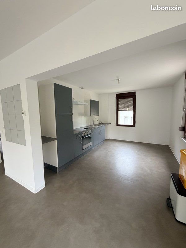 Appartement à louer, 95m², Betting