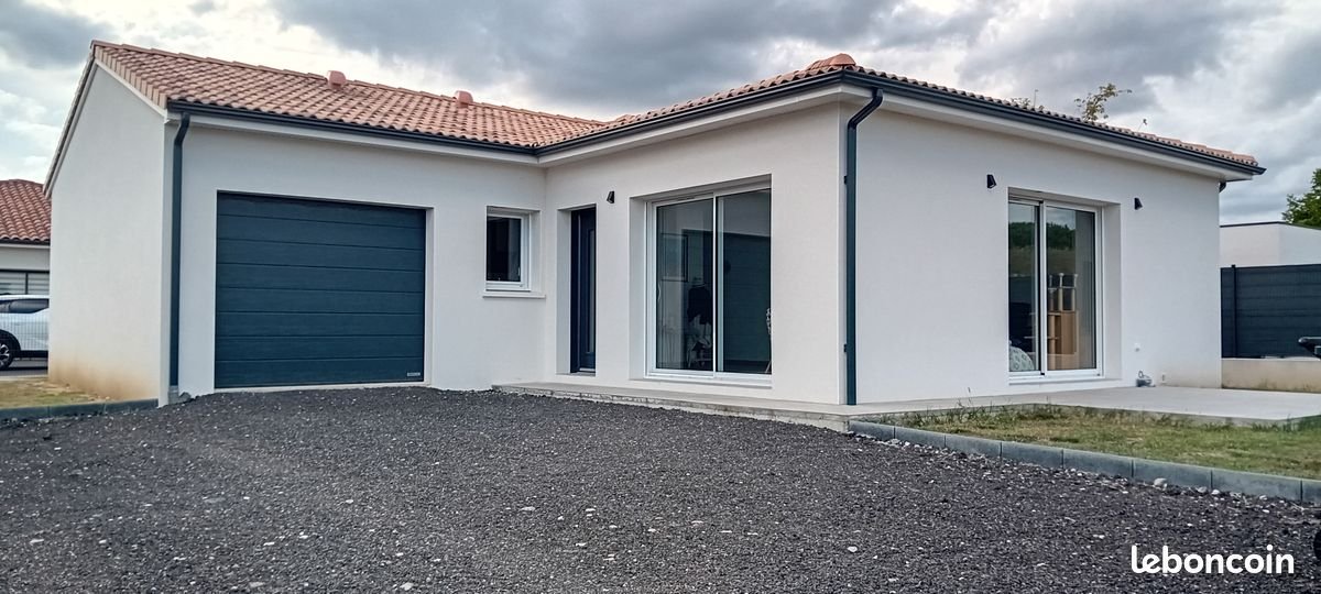 Maison à louer, 91m², Boé