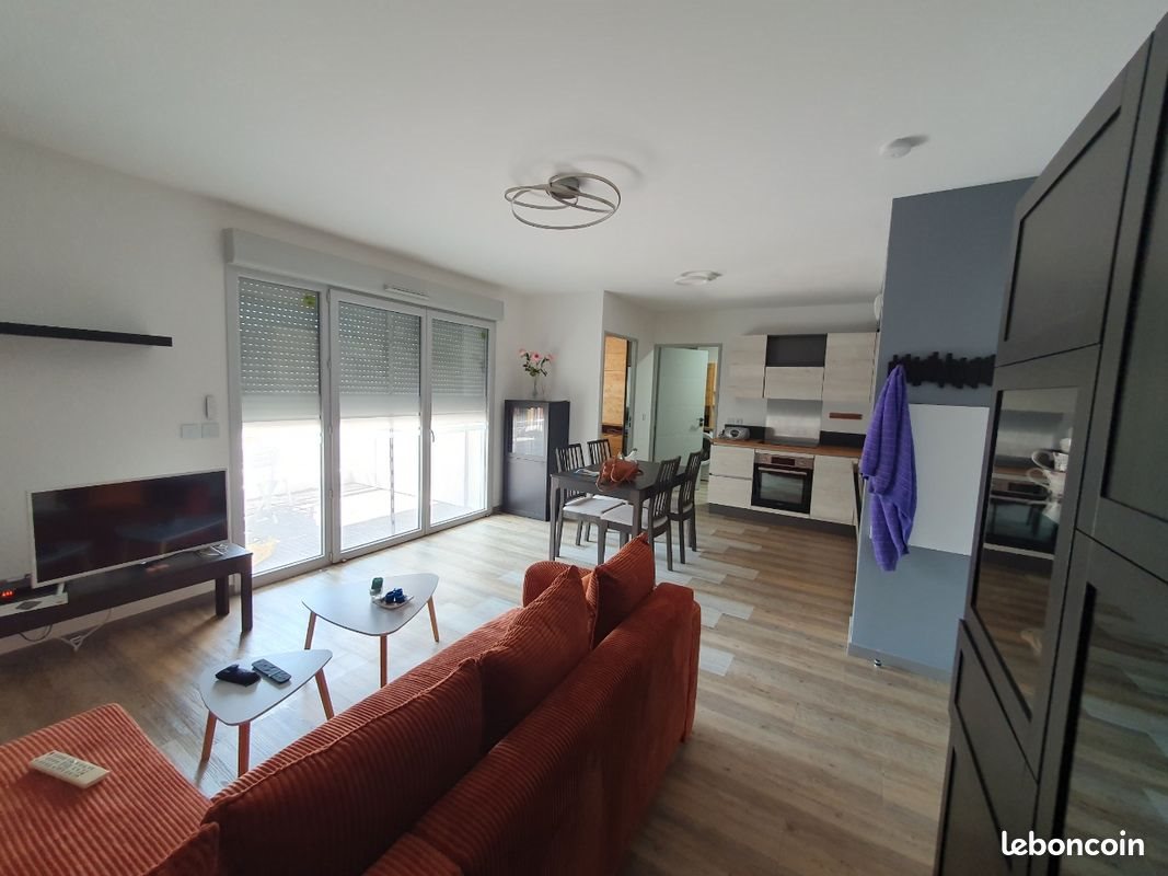 Appartement à louer, 42m², Rousset