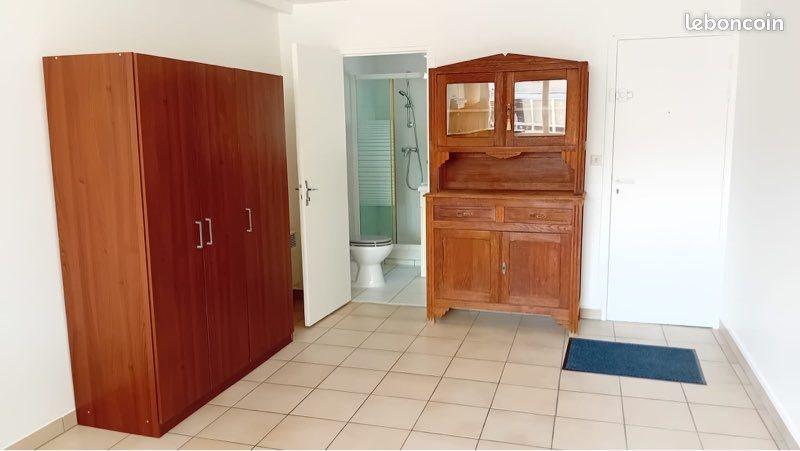 Appartement à louer, 25m², La Queue-les-Yvelines